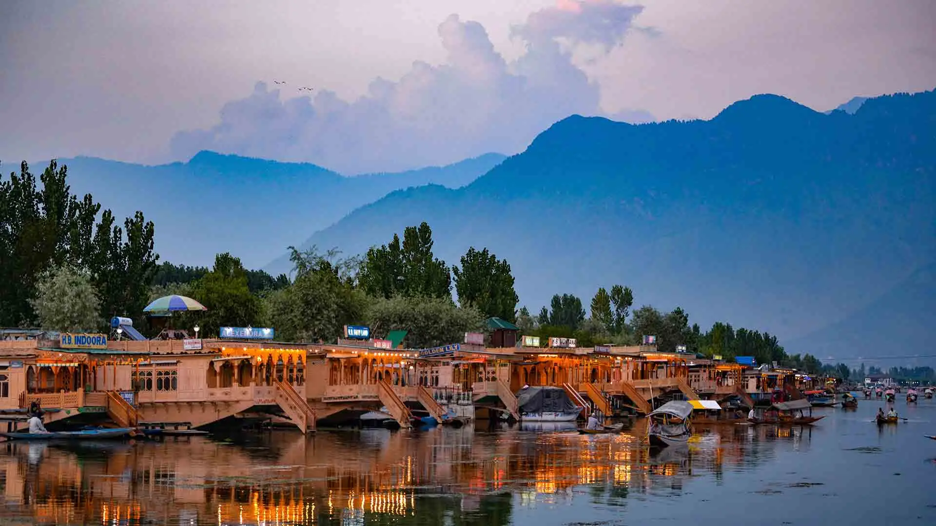 Experience Kashmir - A Family Getaway