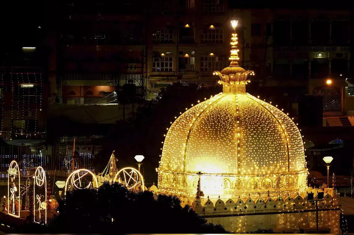 Golden Triangle & Beyond - Delhi, Agra, Jaipur & Ajmer Tour